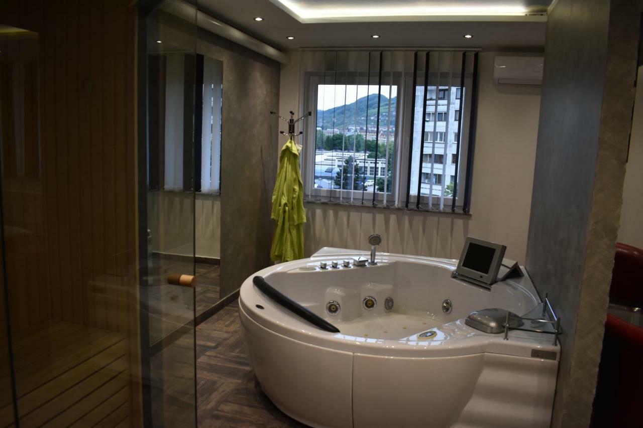 De Lux Apartment Maki Баня-Лука Екстер'єр фото
